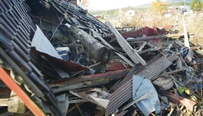 能登半島地震で倒壊した家屋